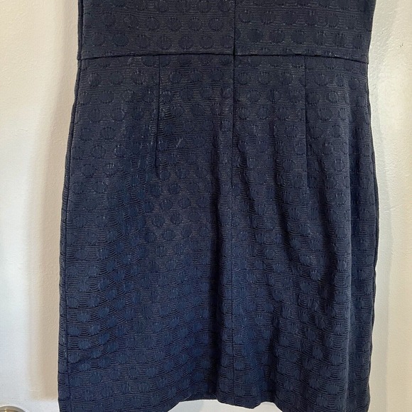 Banana Republic Size 4 Navy Blue Textured Career Sheath Career Dress Sleeveless - Picture 10 of 14